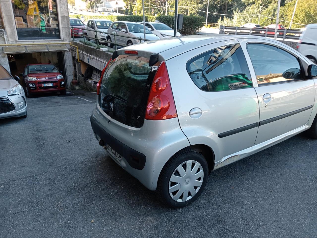 Peugeot 107 1.0 68CV 5p. AUTOMATICA