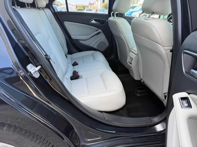MERCEDES-BENZ A 180 CDI Automatic Premium