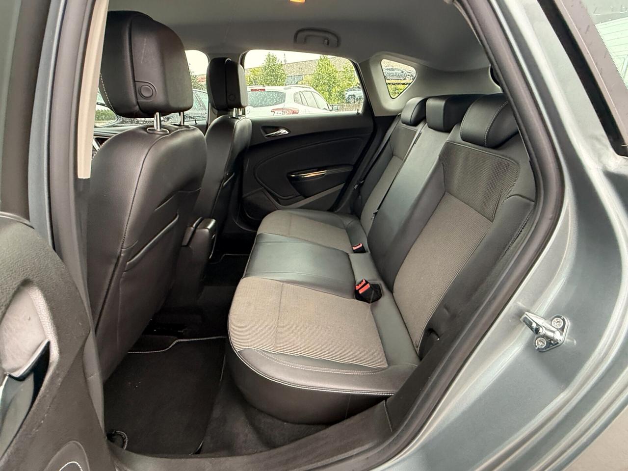 Opel Astra 1.7 CDTI 125CV 5 porte Cosmo