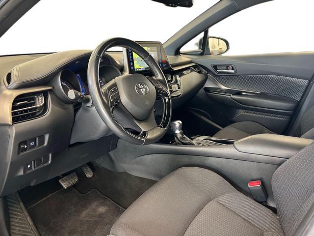 TOYOTA C-HR 1.8 Hybrid E-CVT Trend