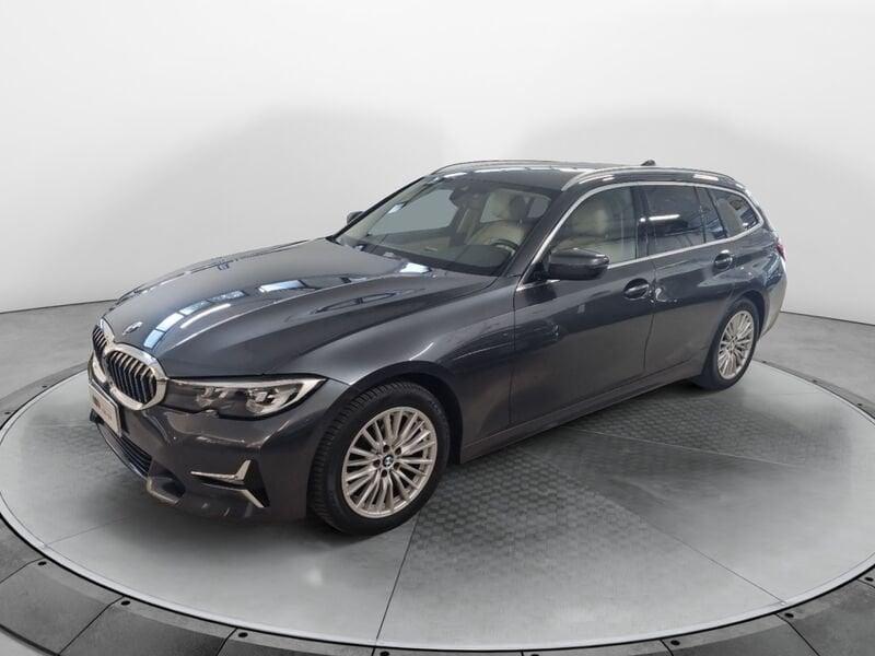 BMW Serie 3 G20-21-80-81 320d Touring mhev 48V Luxury auto