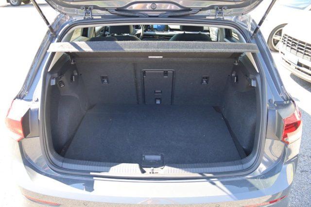 VOLKSWAGEN Golf 2.0 TDI 150 CV DSG SCR ACTIVE
