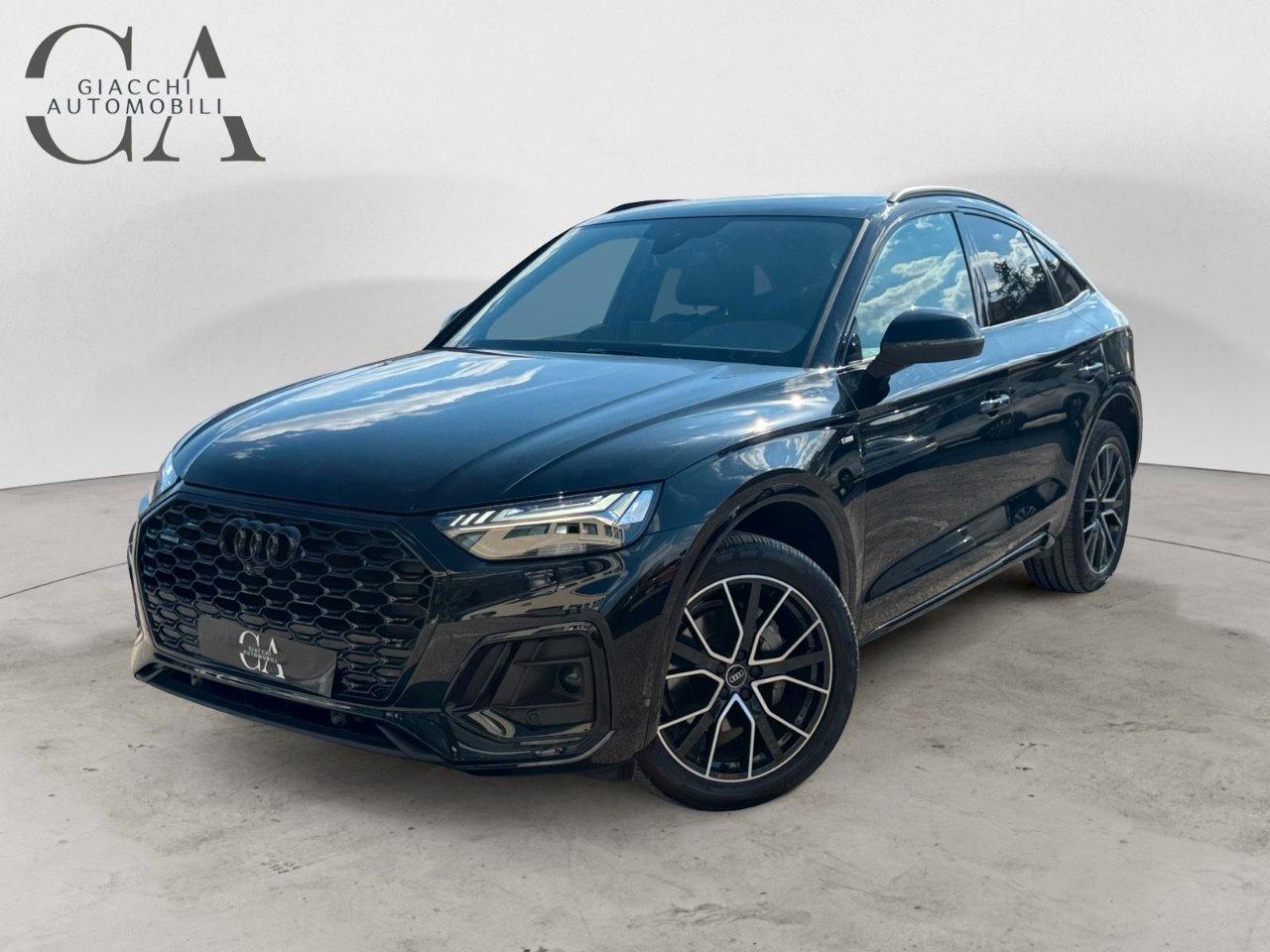 Audi Q5 Sportback SPORTBACK. 40 2.0 tdi mhev 12V Identity Black quattro s-tronic