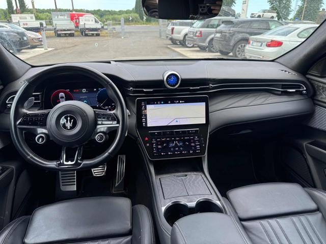 MASERATI Grecale MHEV 330 CV AWD Modena