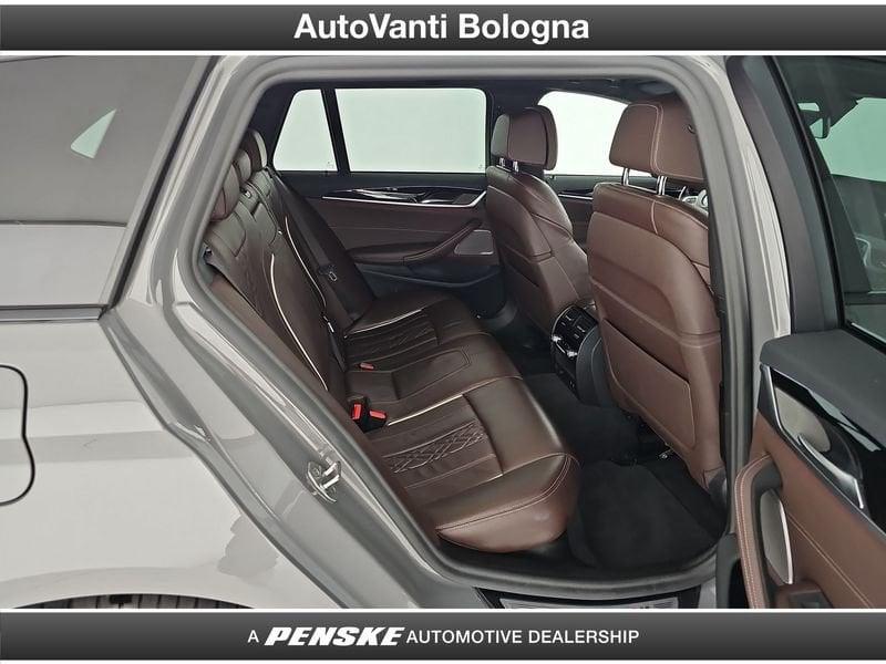BMW Serie 5 540d 48V xDrive Touring Msport