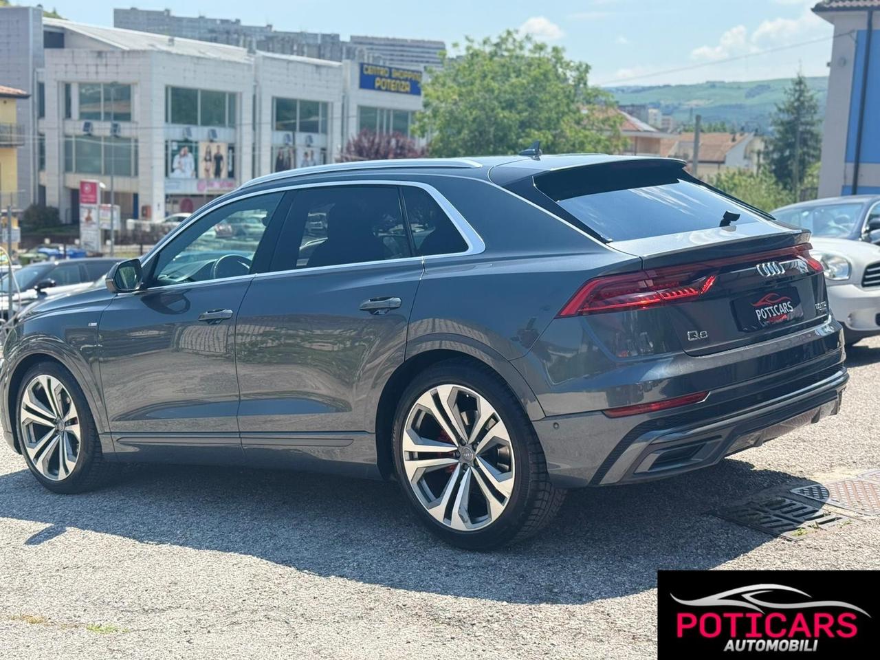 Audi Q8 50 TDI 286 CV quattro tiptronic Sport
