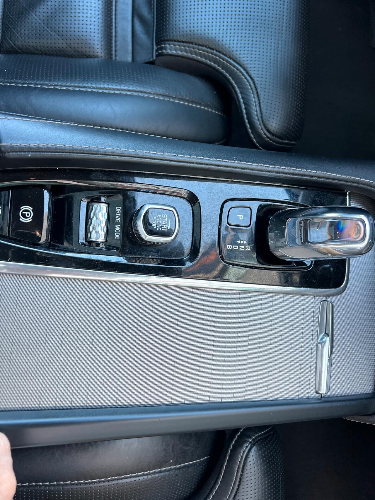 Volvo XC 90 T8 HYBRID 2.0 400cv AWD 7 posti Inscription