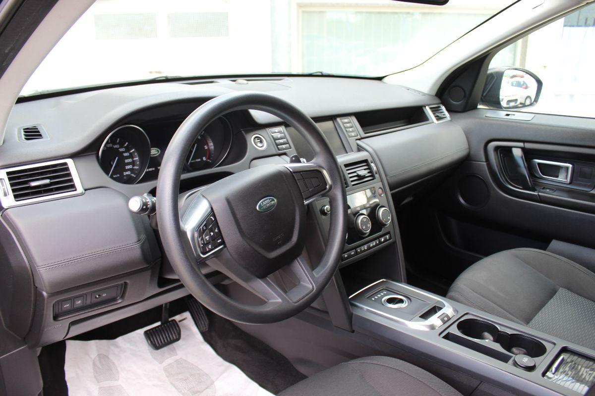 LAND ROVER - Discovery Sport - 2.0 TD4 150 CV Pure