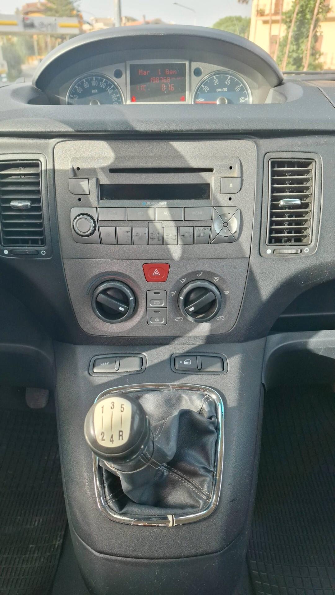 Lancia MUSA 1.3 Multijet 16V 90 CV Oro