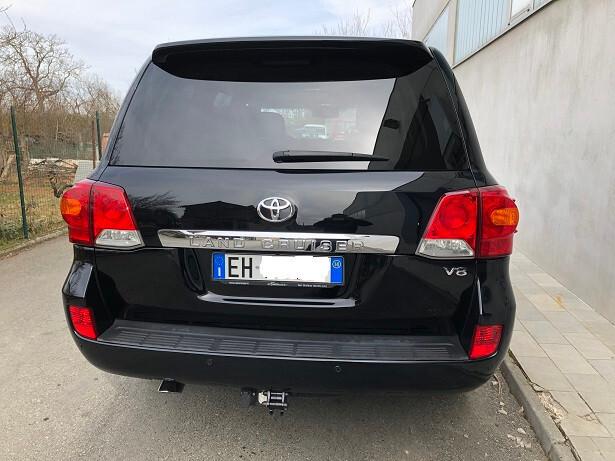 Toyota Land Cruiser J20 VDJ 200 M