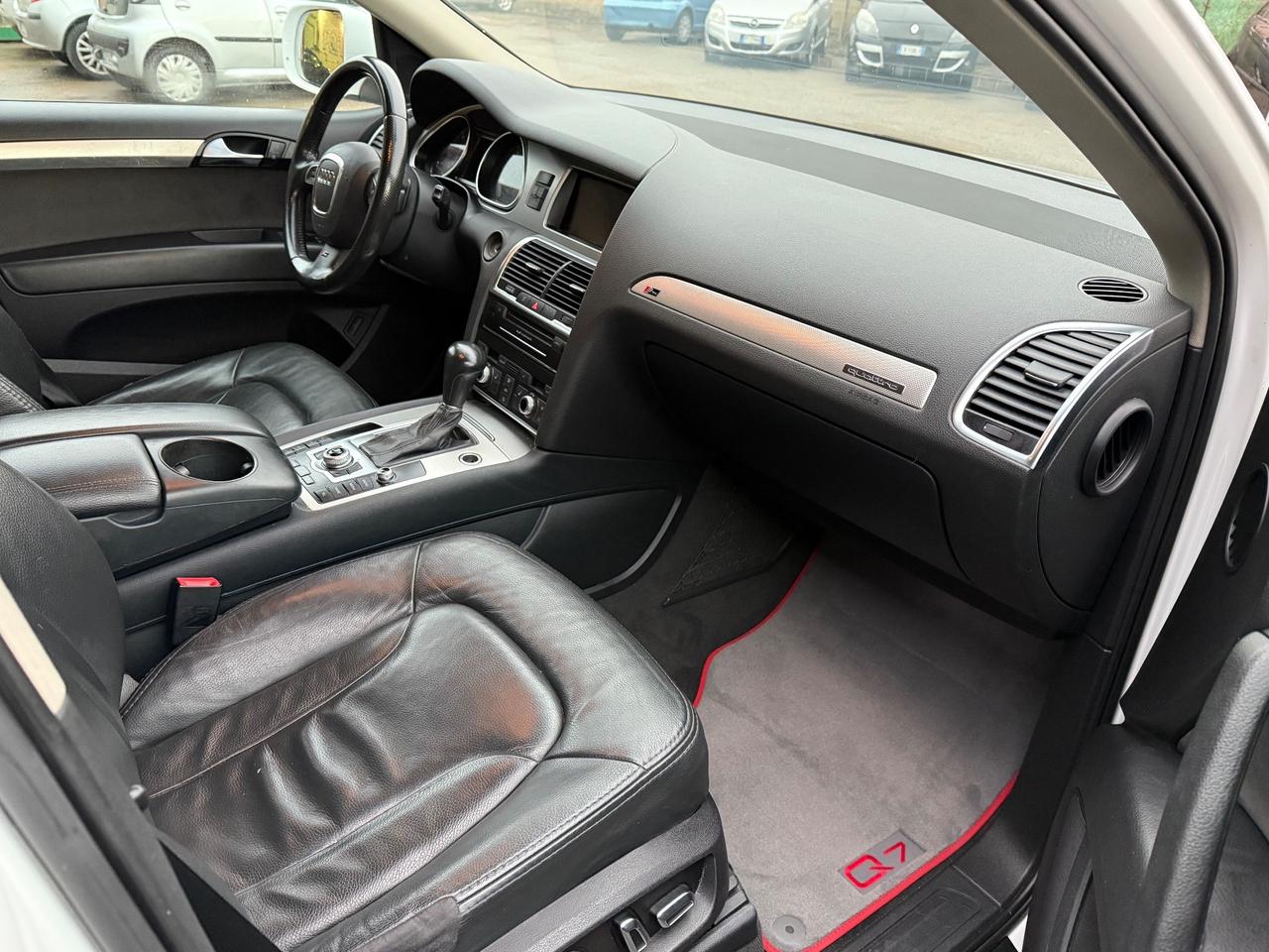 Audi Q7 3.0TDI 240CV V6 quattro S-LINE EURO6 2010