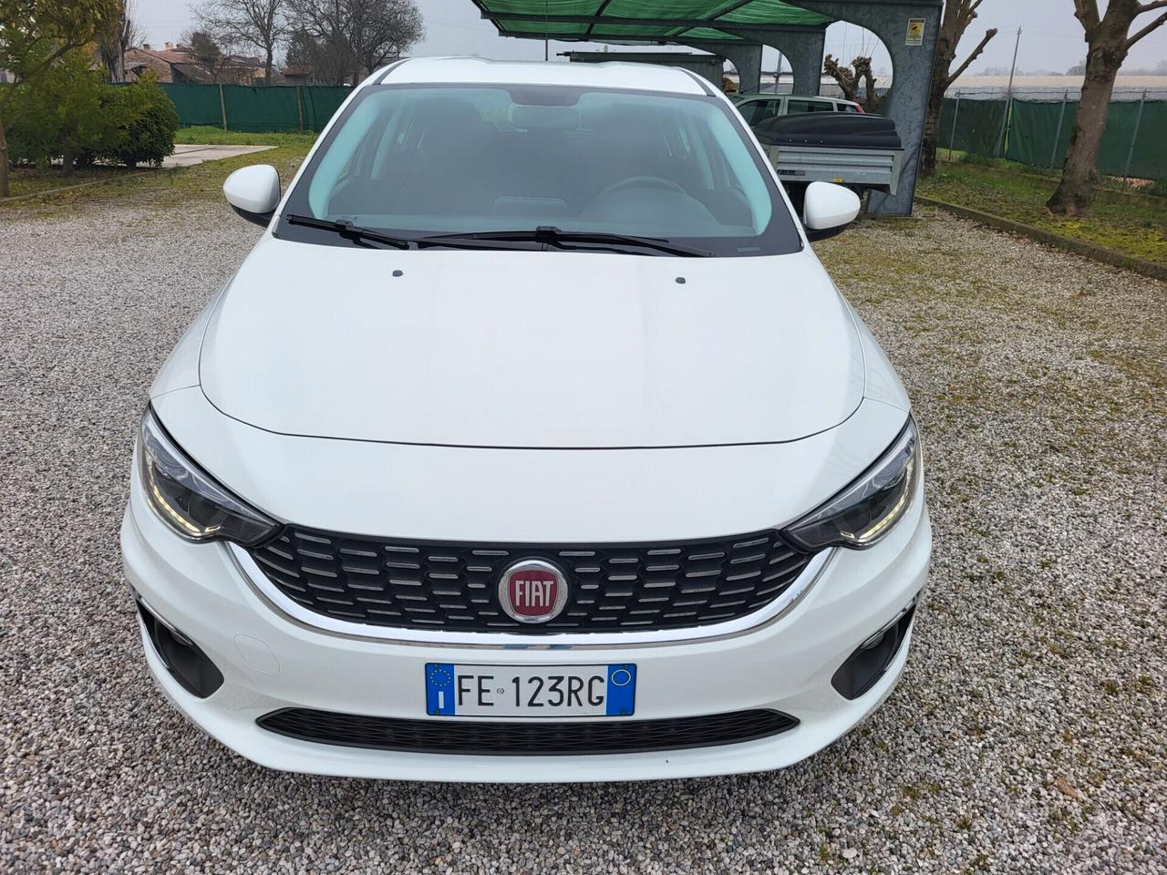 Fiat Tipo 1.6 Mjt S&S 5 porte Lounge