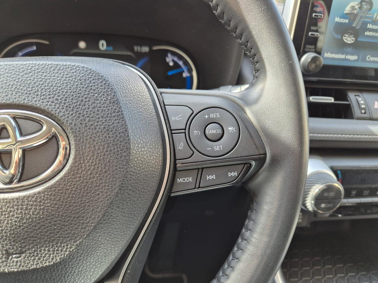 Toyota RAV4 2.5 HV E-CVT 2WD Business