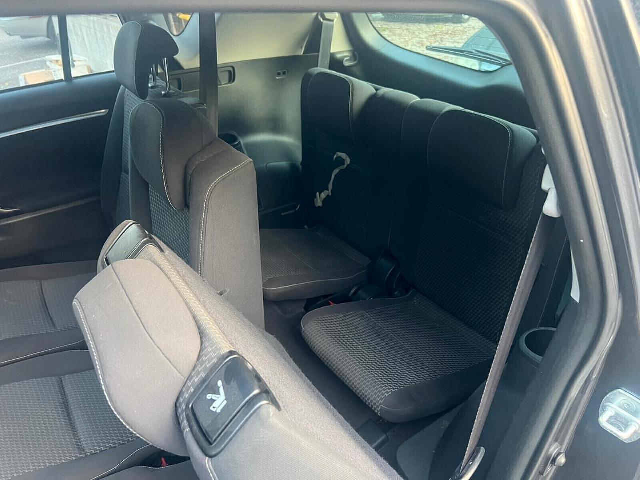 Toyota Verso 1.6 D-4D Style