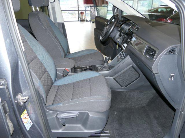 VOLKSWAGEN Touran 1.5 TSI ACT DSG Business BlueMotion Technology