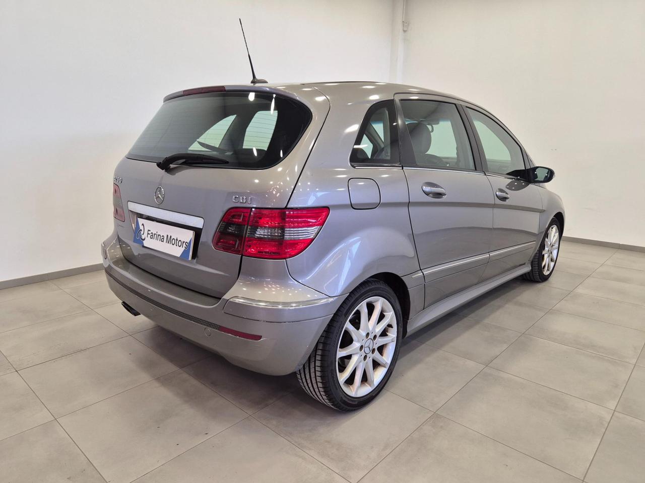 Mercedes B 200 CDI Chrome - NEOPATENTATI - Clima - Radio CD