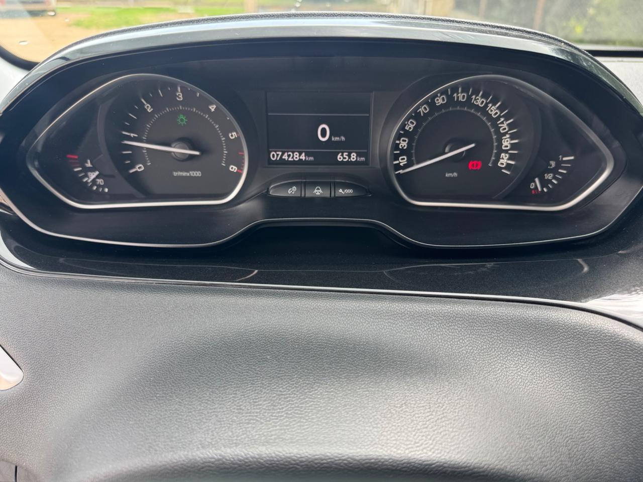 Peugeot 208 1.6 e-HDi 92 CV Stop&Start 5 porte Allure