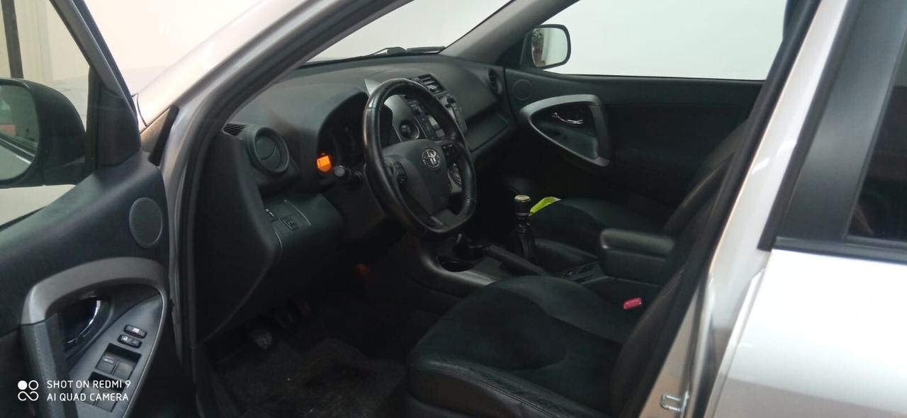 TOYOTA RAV 4 D4D ADW CROSSOVER 5 PORTE