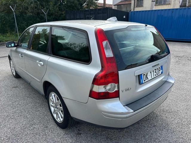 VOLVO V50 1.6 D cat Summum senza nessun lavoro da fare