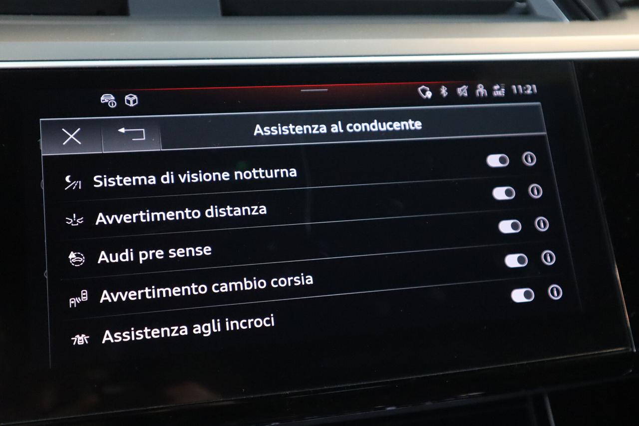 E Tron 55 408CV QUATTRO HUD 20"