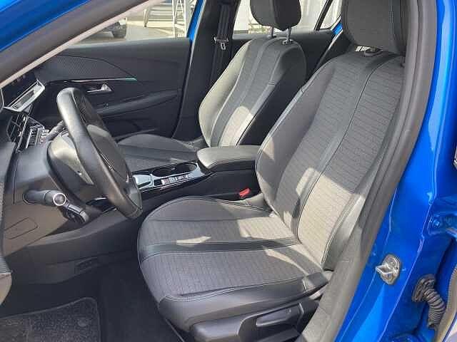 Peugeot 208 motore elettrico 136 CV 5 porte Allure