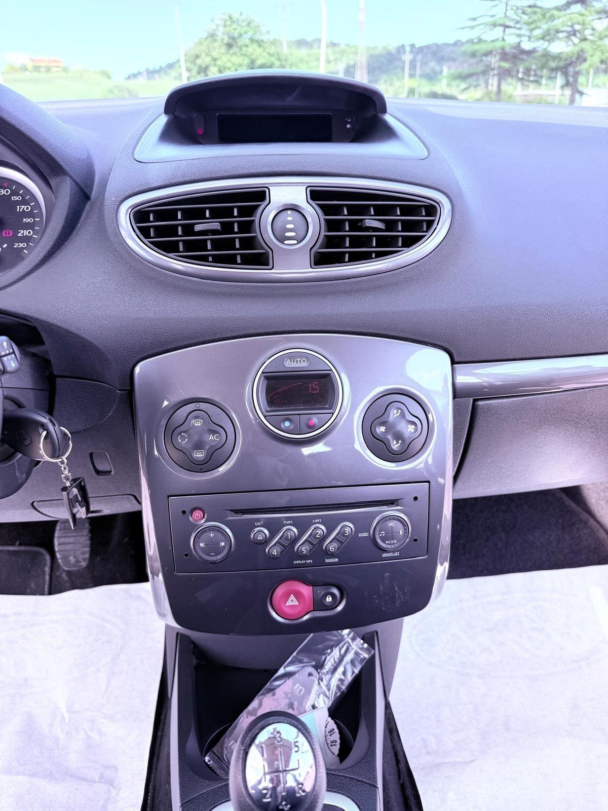 Renault Clio Storia 1.2 5 porte Dynamique