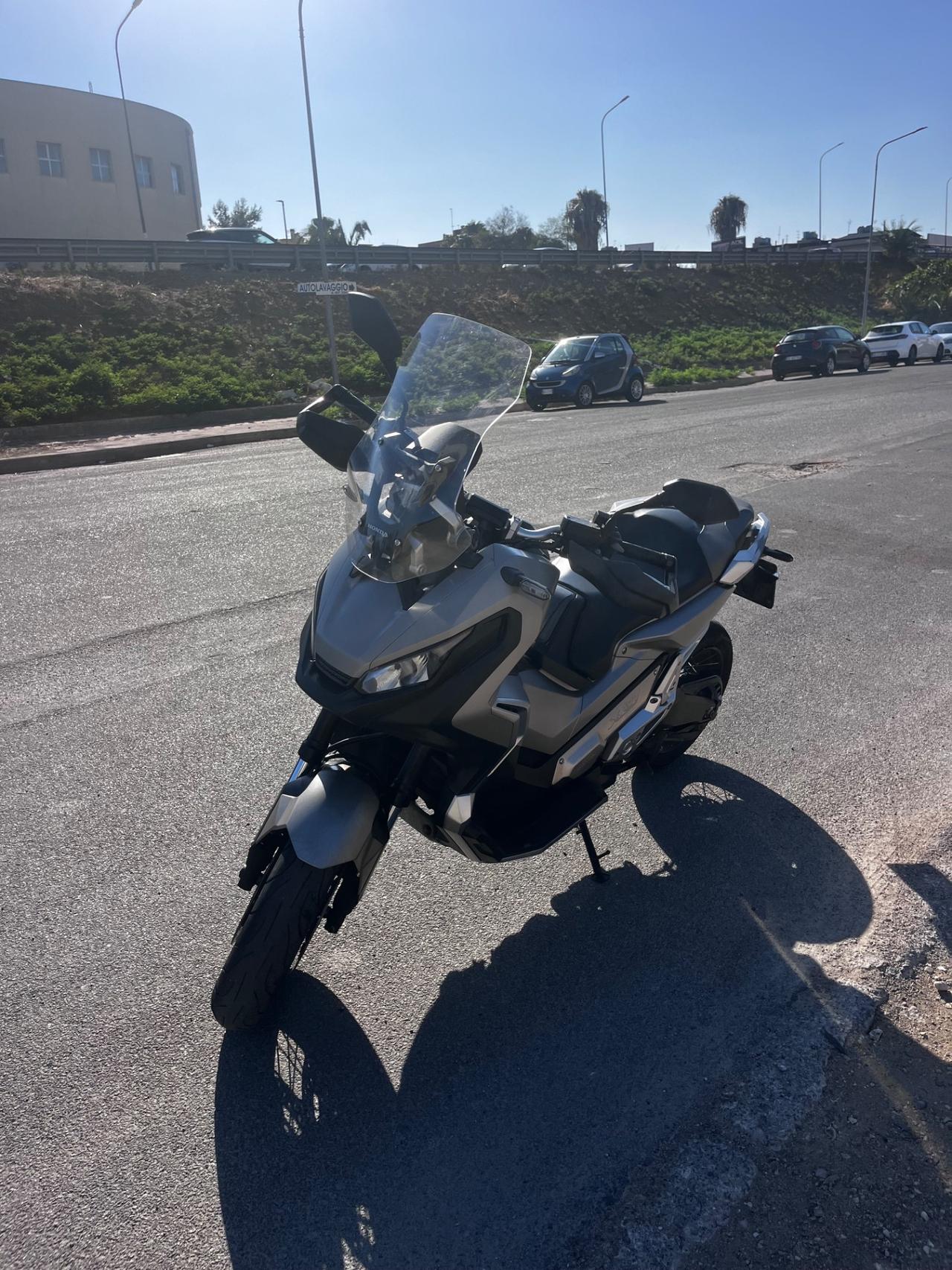 Honda ADV 350 2023 bauletto paravento