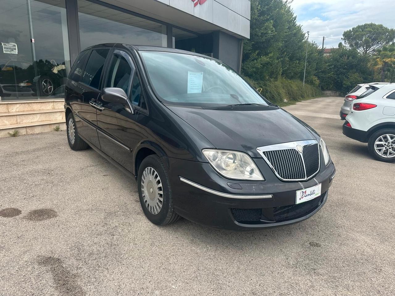 Lancia Phedra 2.2 JTD Emblema AUTOM. NEOPATENTATI 7P