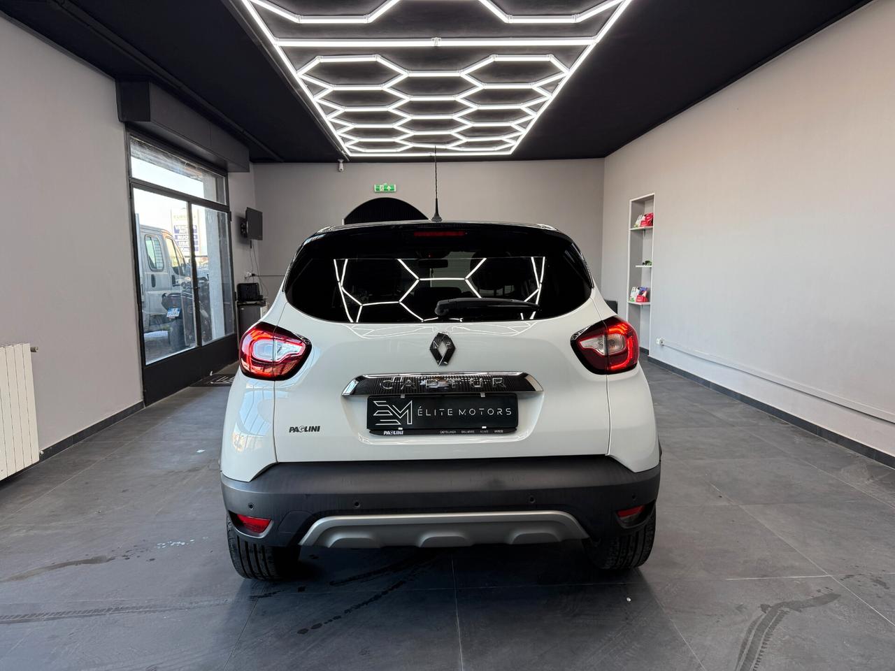 Renault Captur dCi 8V 90 CV EDC Initiale Paris