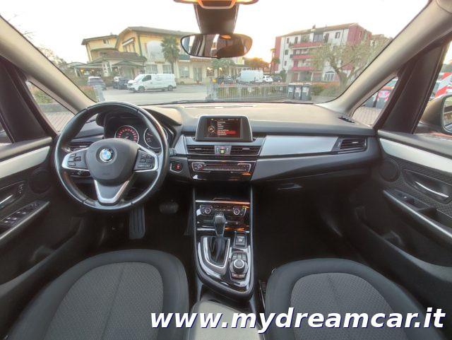 BMW 218 d Active Tourer Advantage