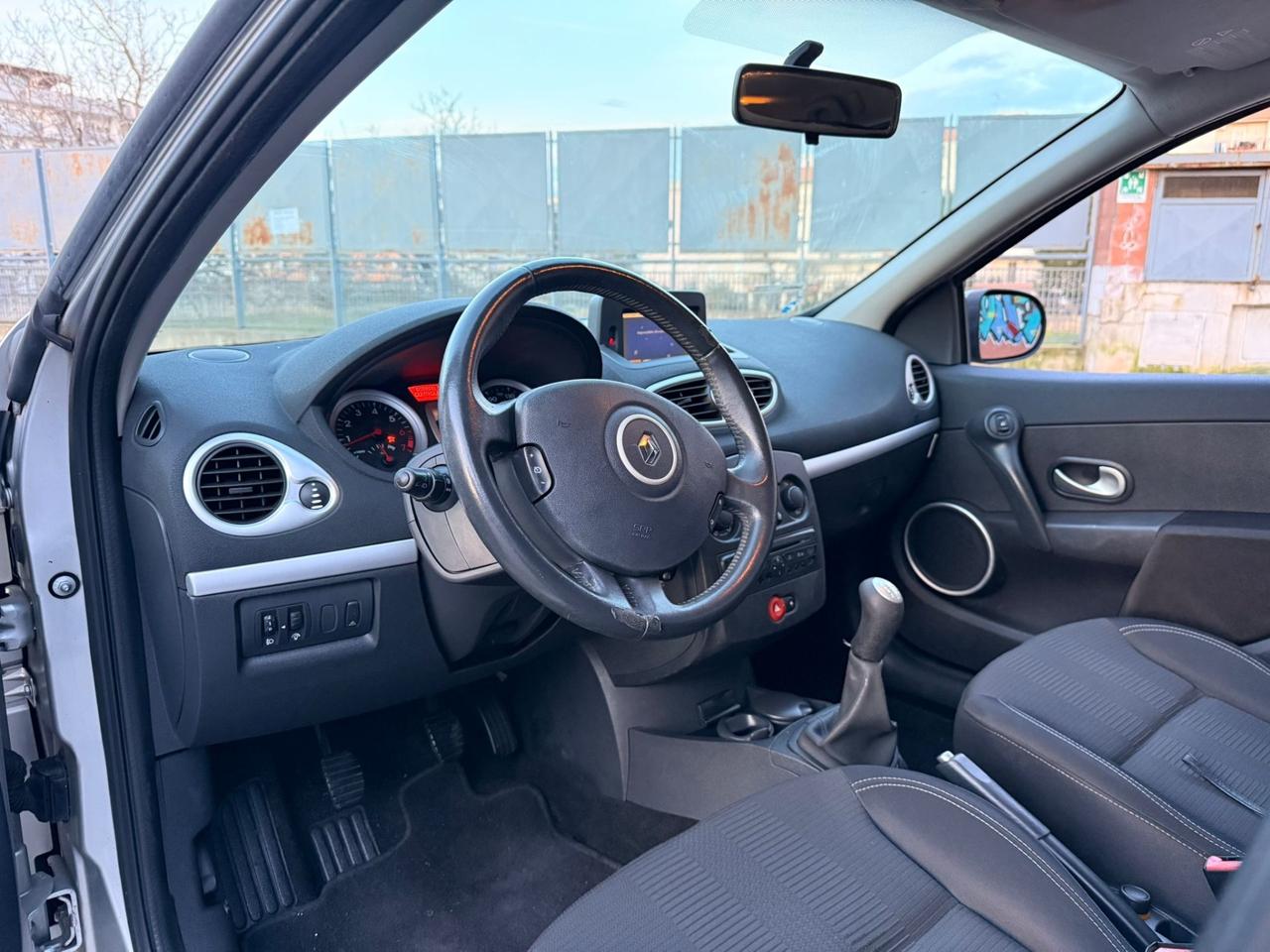 Renault Clio 1.2 16V SporTour