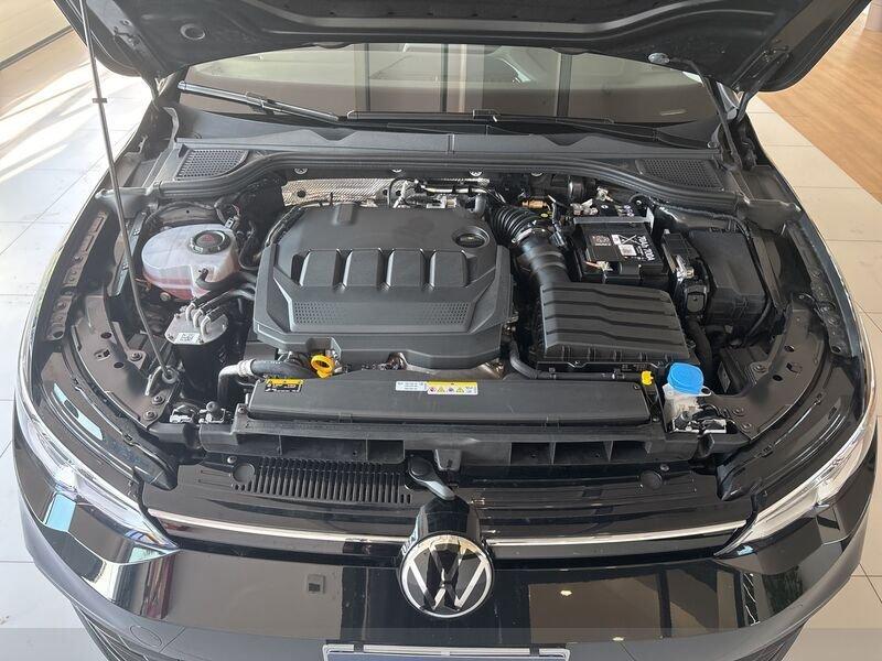 Volkswagen Golf VIII 2020 2.0 tdi Life 115cv dsg