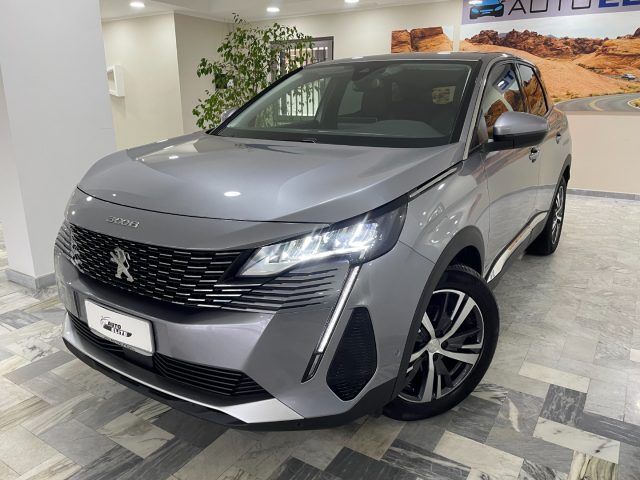 PEUGEOT 3008 Puretech 130cv Allure