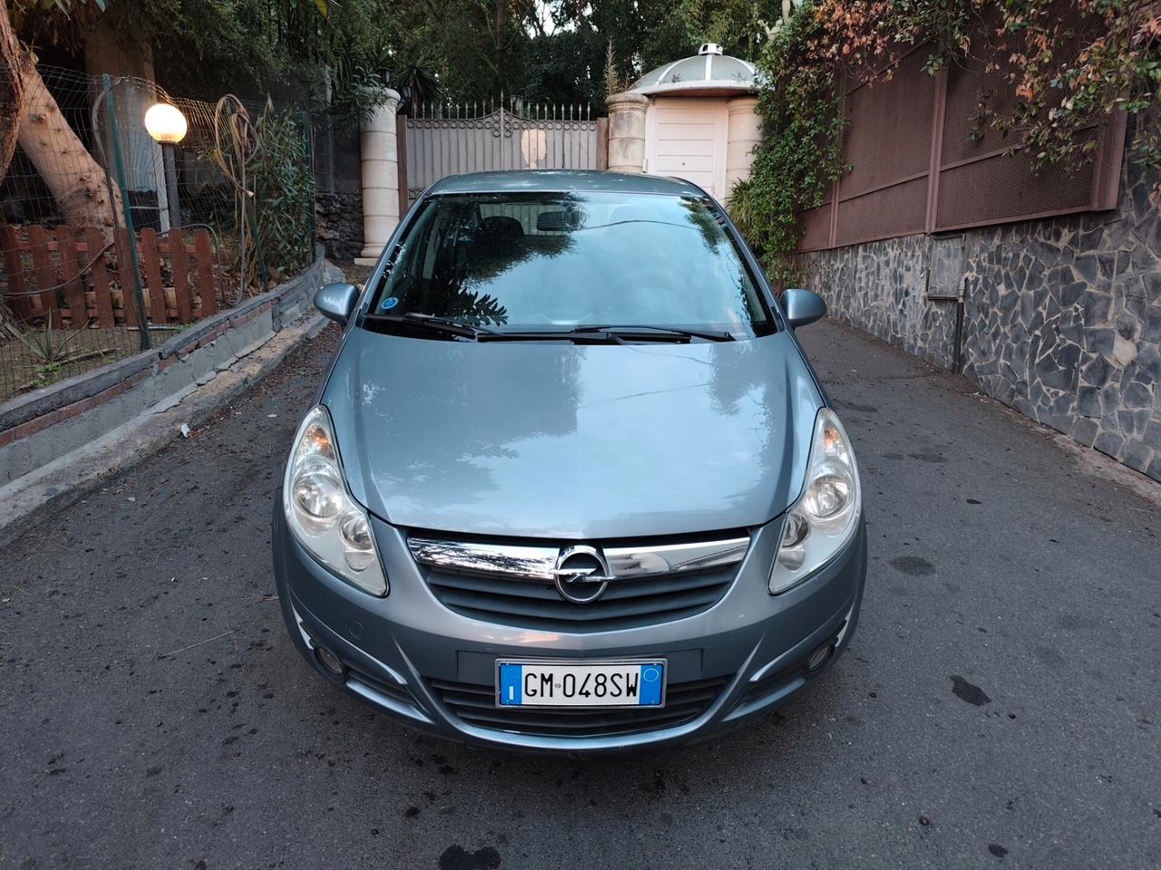 Opel Corsa 1.2 5 porte benzina
