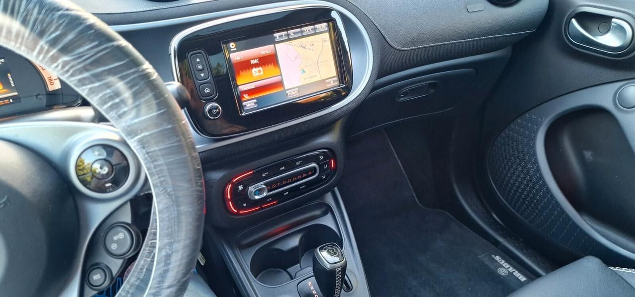 Smart ForFour 90 0.9 Turbo twinamic Brabus Style