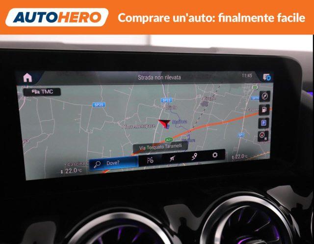 MERCEDES-BENZ GLA 180 d Automatic Premium