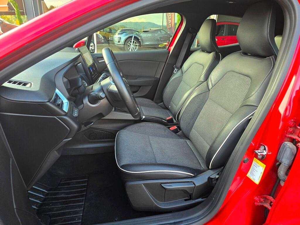 Renault Clio Full Hybrid E-Tech 140 CV Intens