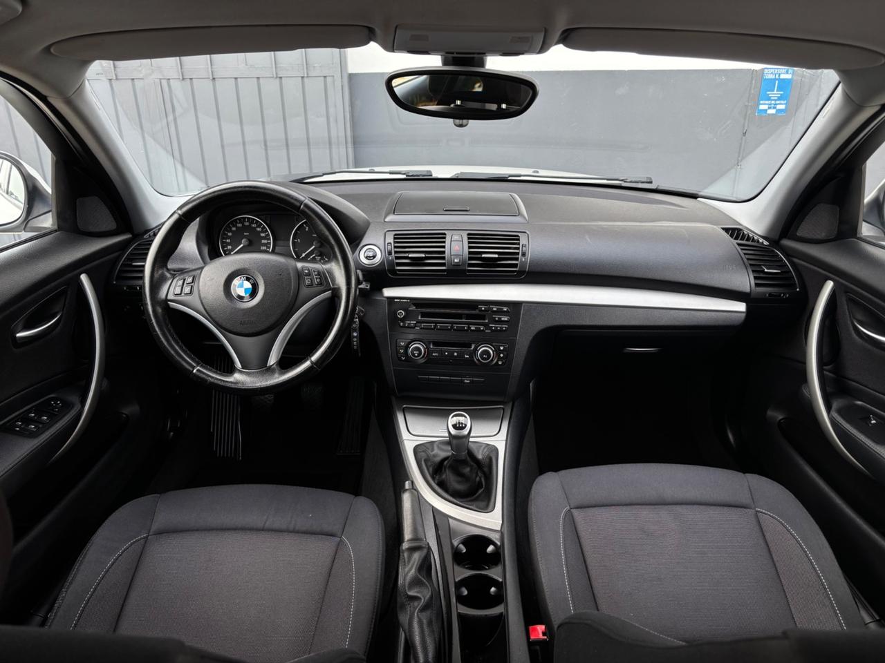 Bmw serie1 118d. 2.0D Garanzia 12 mesi