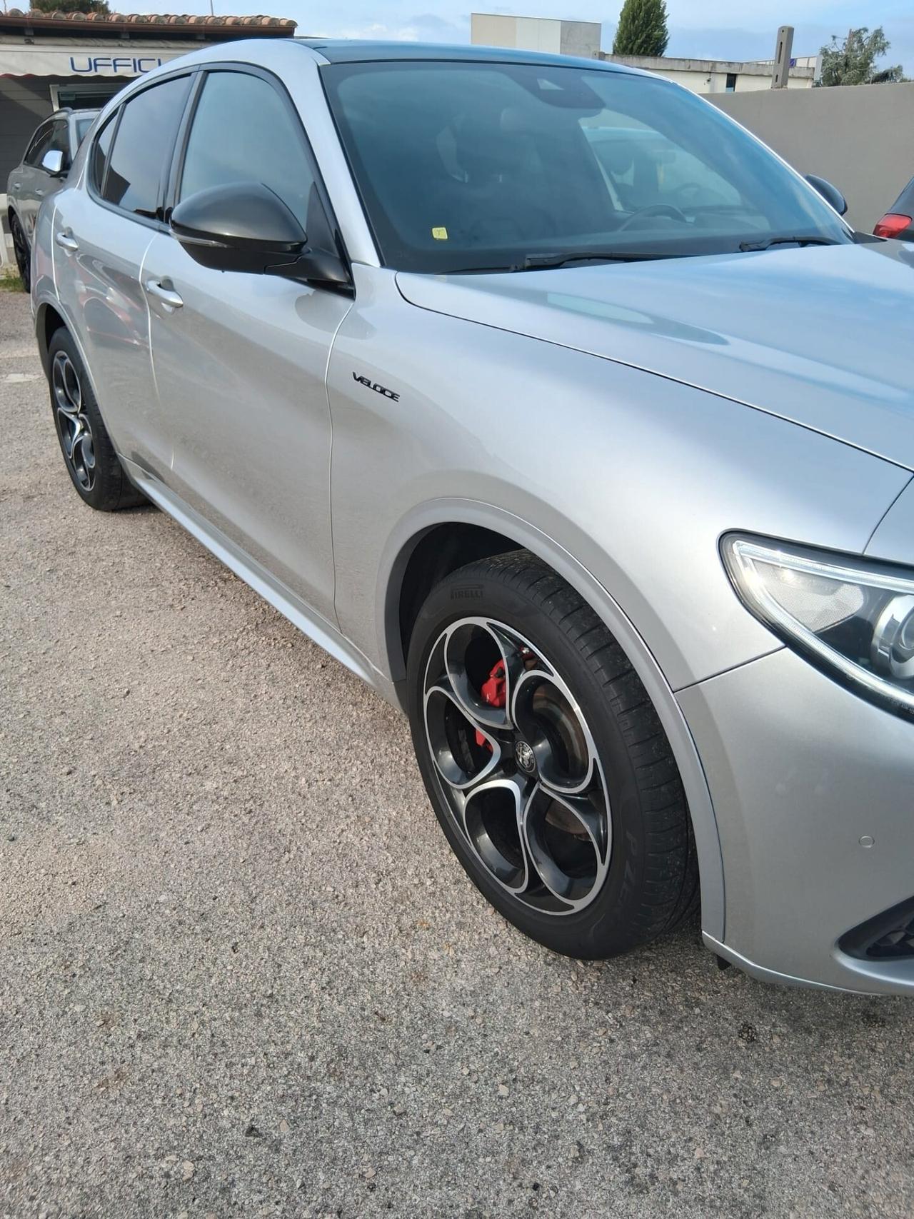 Alfa Romeo Stelvio 2.2 Turbodiesel 210 CV AT8 Q4 Veloce Tì