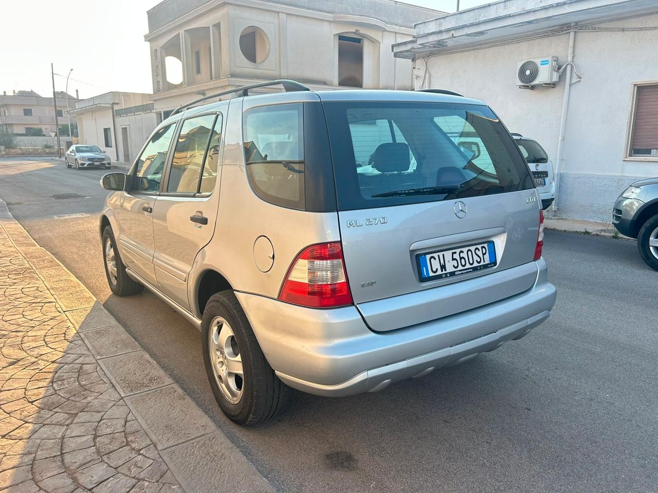 Mercedes-benz ML 270 2.7 D 163Cv AUTOM. ASI - 2002