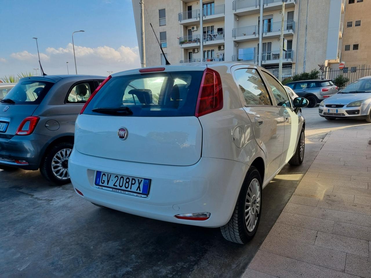 Fiat Punto 1.2 8V 5 porte Street