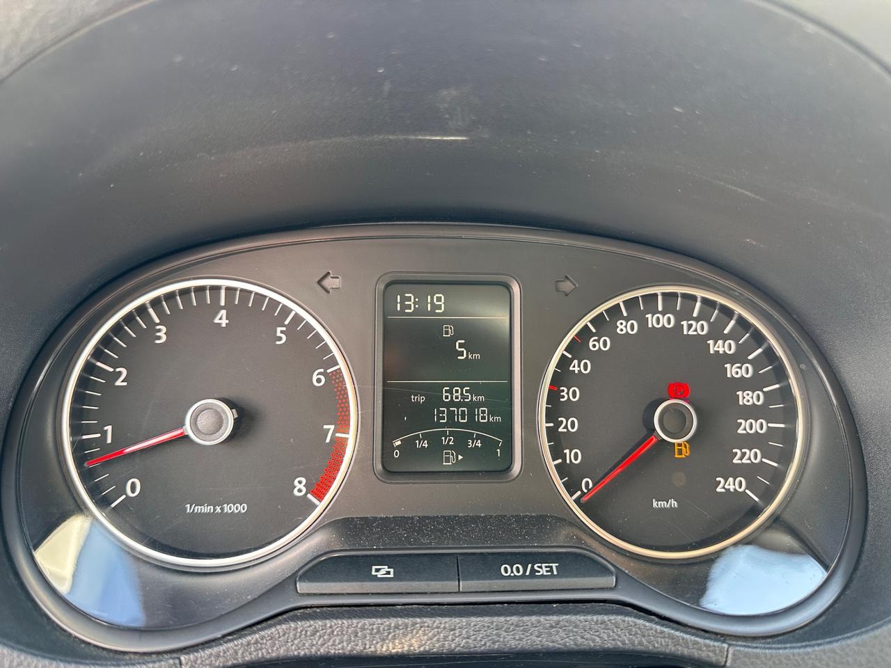 Volkswagen Polo 1.4 5 porte Highline-2011