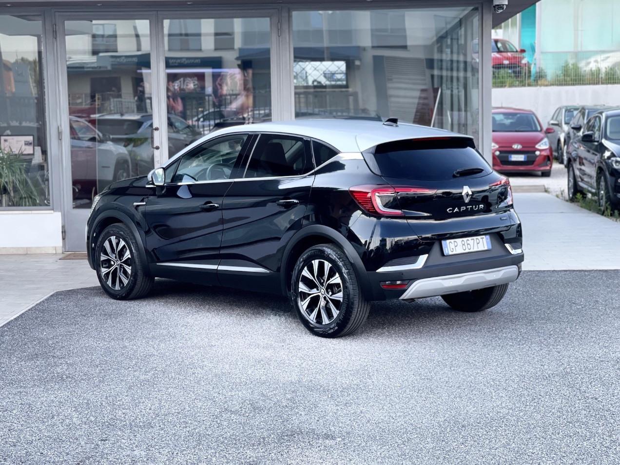 Renault Captur 1.6 E-Tech full hybrid E-Tech Engineered 145cv auto