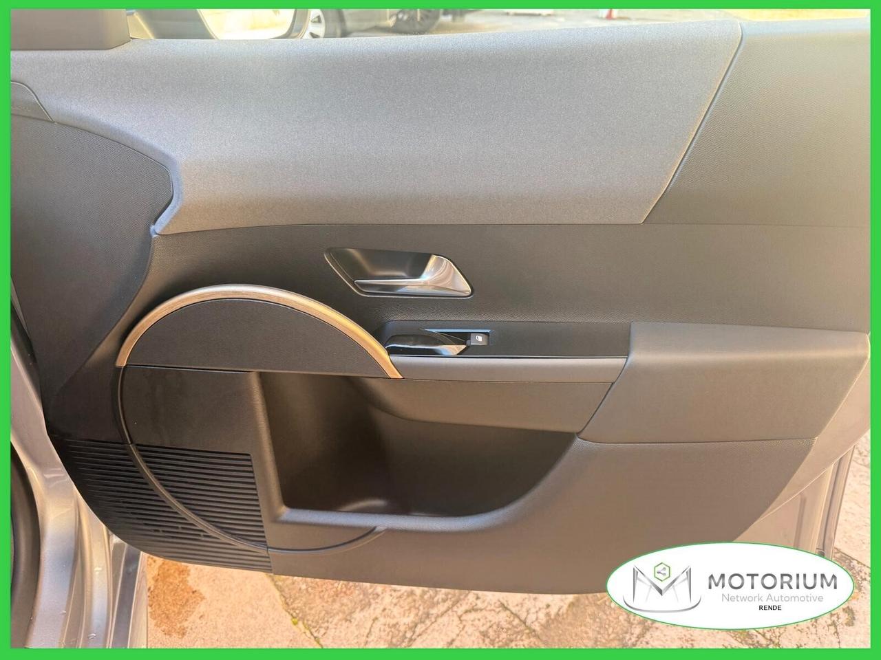 Lancia Ypsilon 1.2 TURBO Hybrid e-DCT LX 05/2025