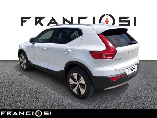 VOLVO XC40 1.5 T2 Momentum Geartronic my21