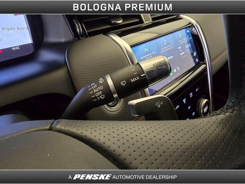 Land Rover Discovery Sport 2.0 TD4 163 CV AWD Auto R-Dynamic SE