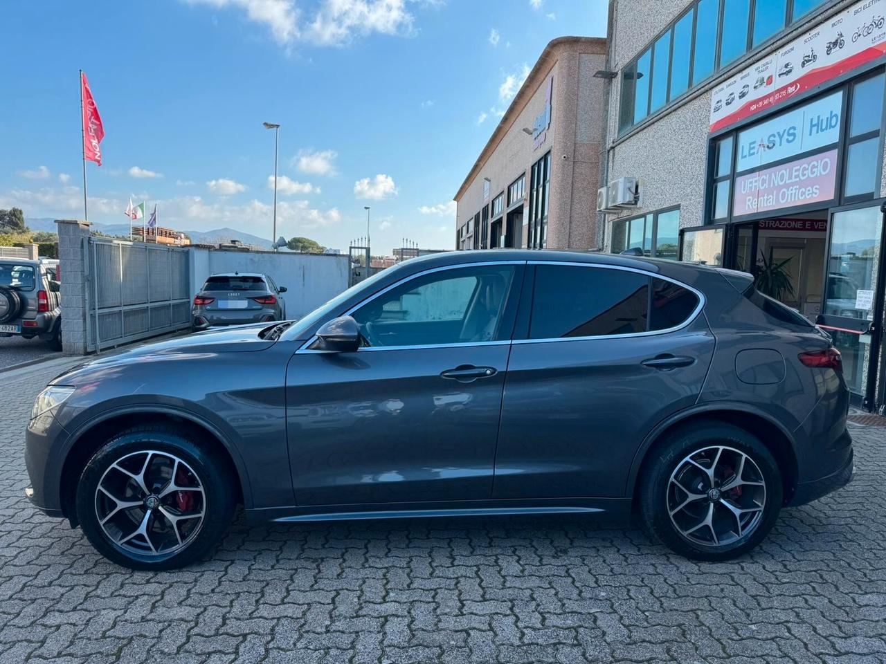 Alfa Romeo Stelvio 2.2 Turbodiesel 190 CV AT8 RWD Executive