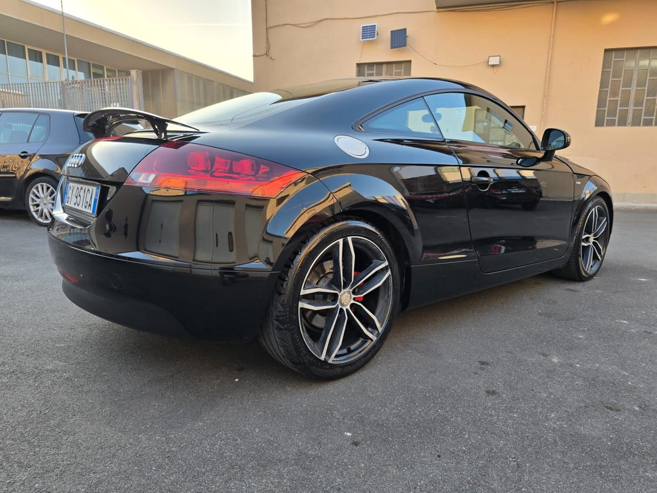 Audi TT Coupé 2.0 TFSI possibilita 12 mesi garanzia