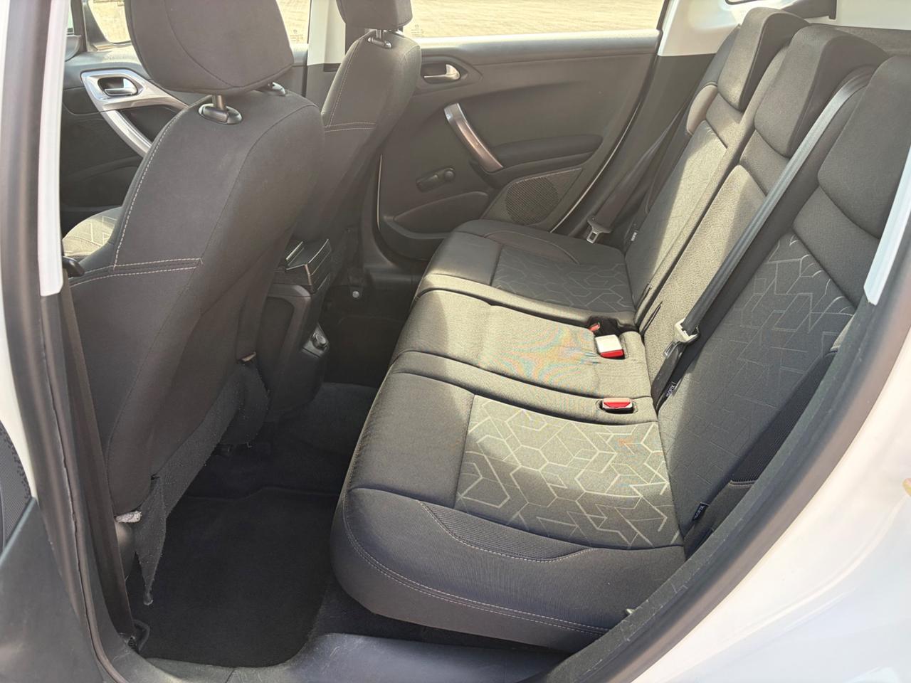 Peugeot 2008 1.6 e-HDi 92 CV Stop&Start Active