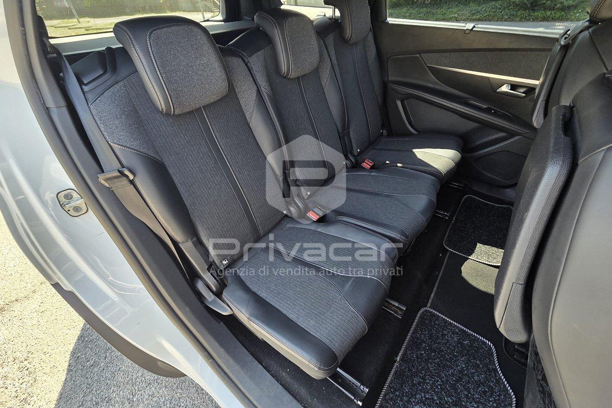 PEUGEOT 5008 BlueHDi 120 S&S EAT6 GT Line